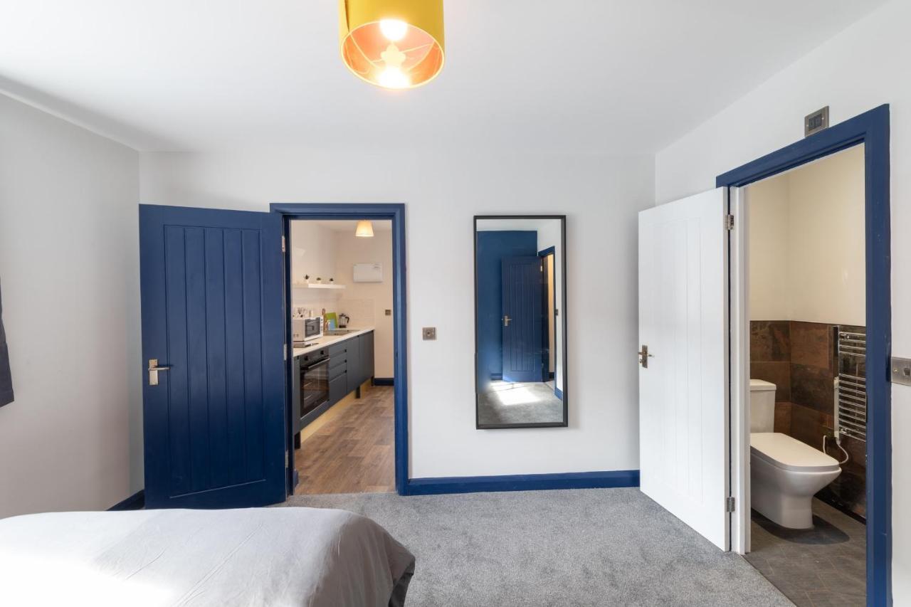Apartament Easton 3 By Staystaycations *